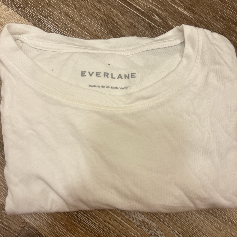 Everlane Cream Crew Neck Tee